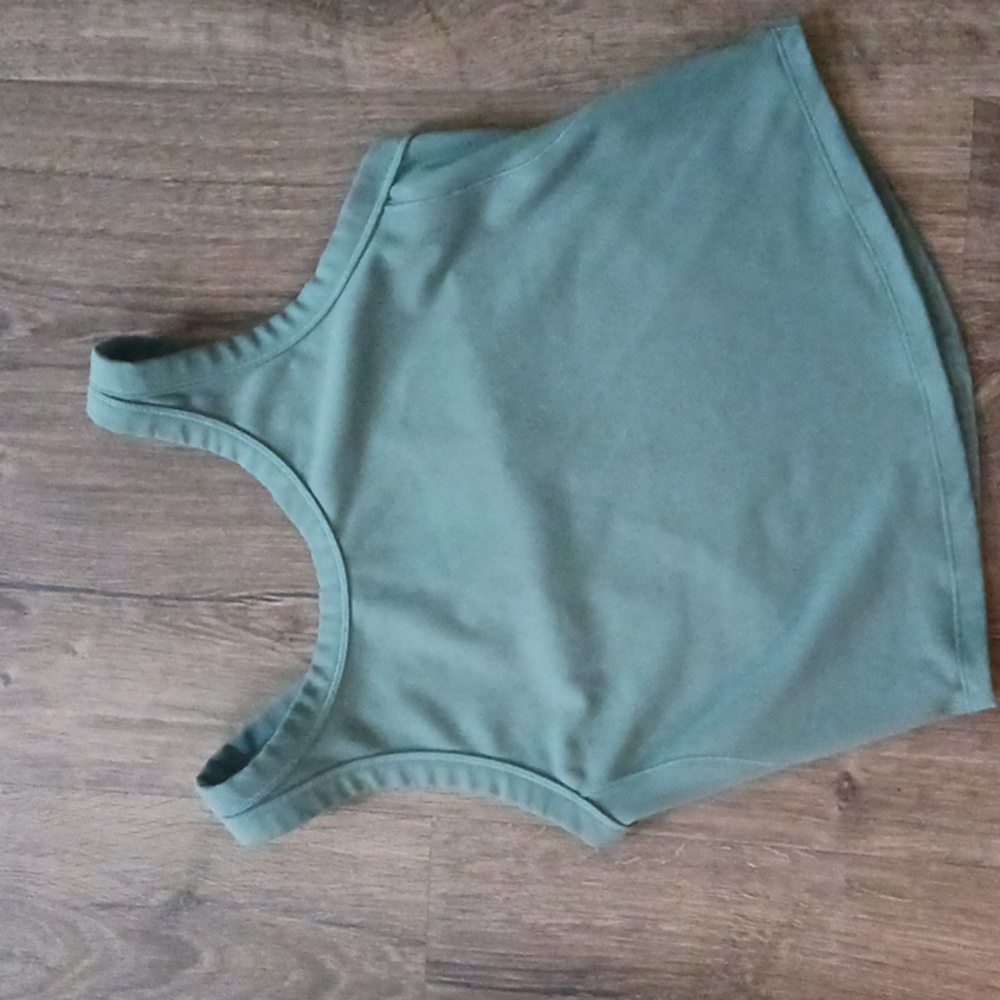 Nike Dri-FIT MED CROP TOP